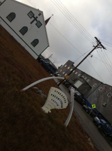 Minst sju kyrkor finns i den lilla byn...